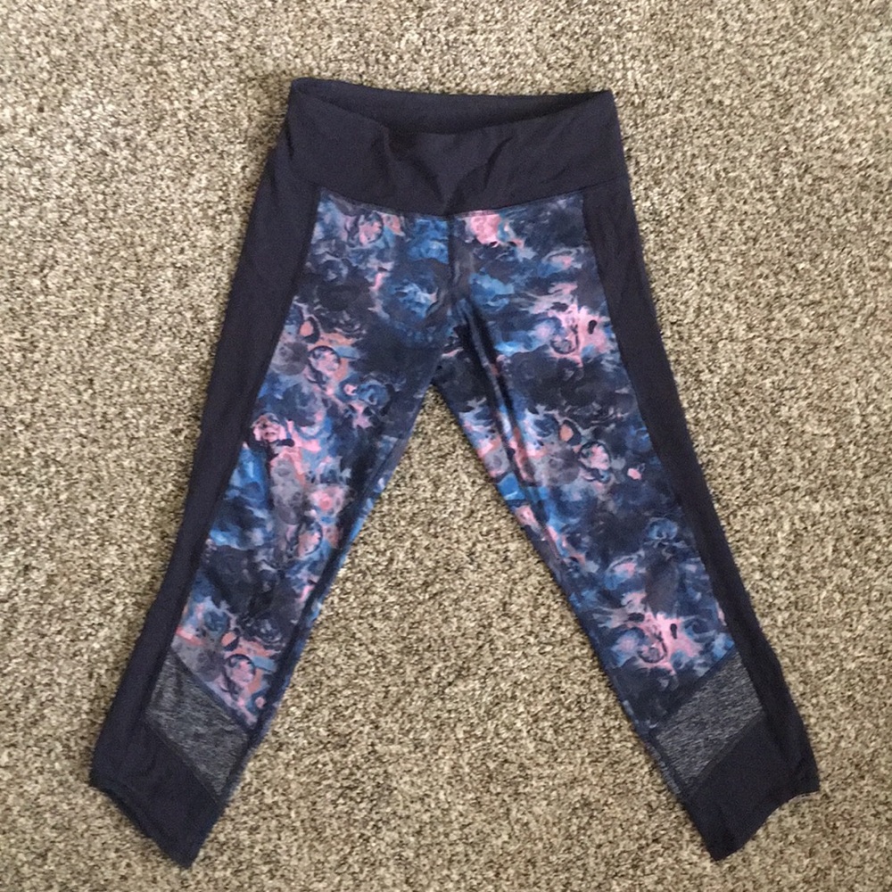 Lululemon Cropped Leggings